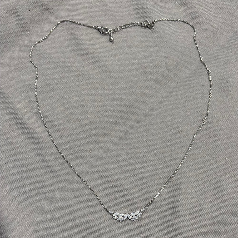 Beautiful necklace *used once*